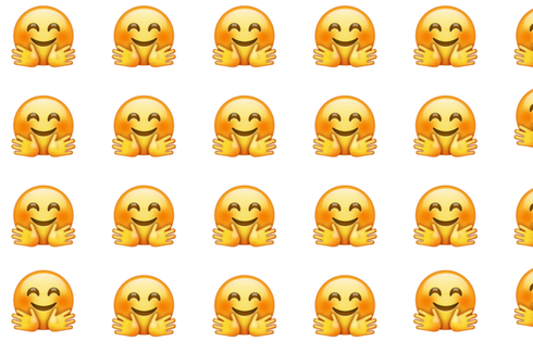 Arti Emoji Wajah dengan Dua Telapak Tangan di Depan 