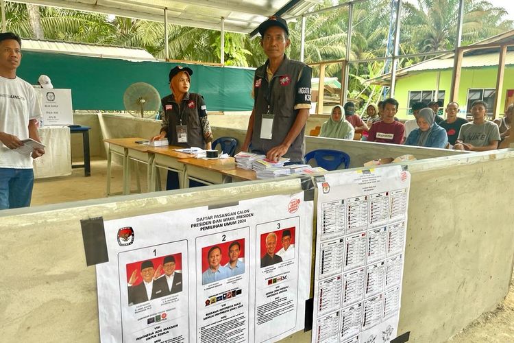 Warga Negara Indonesia (WNI) yang berada di wilayah Kuching, Sarawak, Malaysia, mulai melakukan pemunggutan suara dengan dengan mengunakan Kotak Suara Keliling (KSK). 
