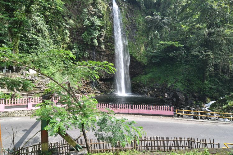 Air Terjun Lembah Anai di Sumatera Barat 