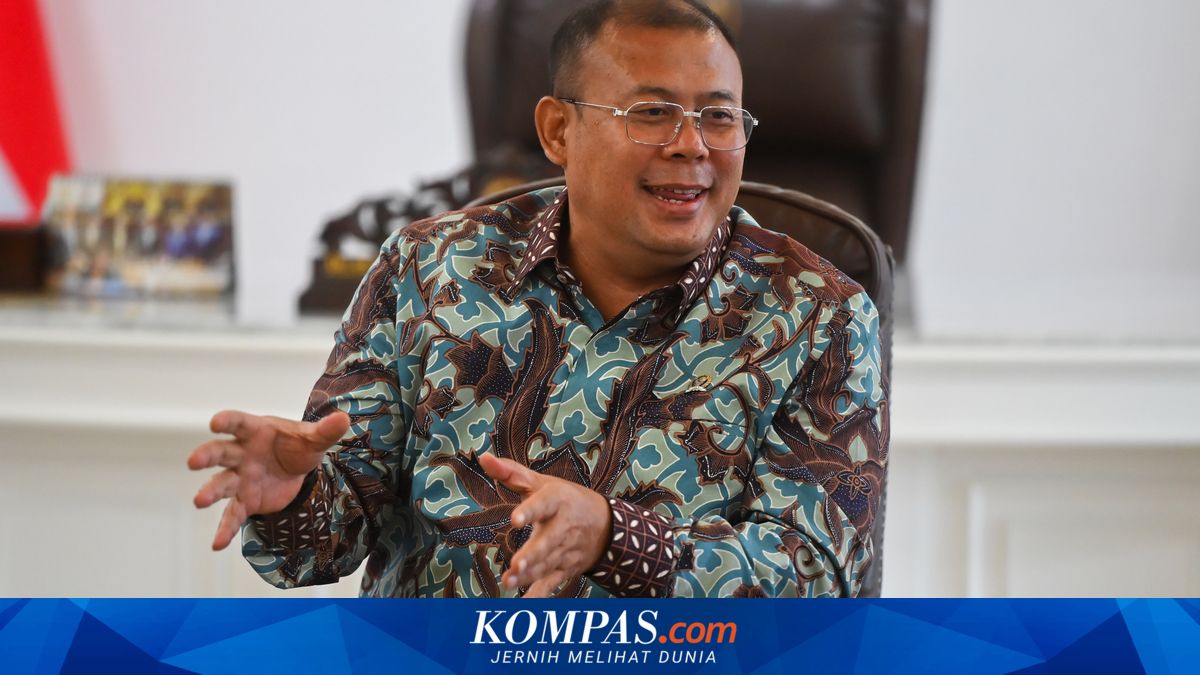 DPR Dorong Pengangkatan Guru Honorer Jadi ASN Bertahap