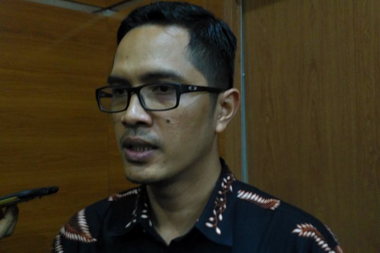 Juru Bicara Komisi Pemberantasan Korupsi (KPK) Febri Diansyah di gedung KPK, Jakarta, Kamis (16/3/2017)