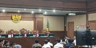 Jaksa Dalami Alasan Perusahaan Anak Riza Chalid Dapat Kredit 126 Juta Dollar AS Sebelum Ada Tender