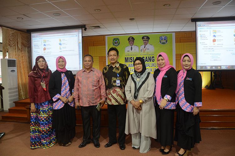 Perwakilan Pemprov Maluku Utara dan Jawa Timur bersama pelaku usaha kedua daerah dalam Misi Dagang di Ternate Maluku Utara, Jumat (21/12/2018)