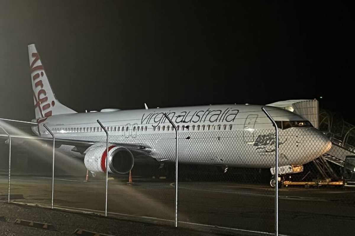 Sebuah pesawat Virgin Australia dialihkan ke Bandara Invercargill menyusul laporan kebakaran yang berasal dari mesin pada Senin (17/6/2024).