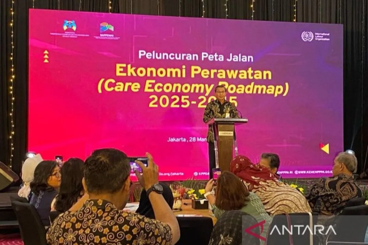 Staf Ahli Menaker Bidang Ekonomi Aris Wahyudi dalam pelucuran Peta Jalan Ekonomi Perawatan di Jakarta, Kamis (28/3/2024).