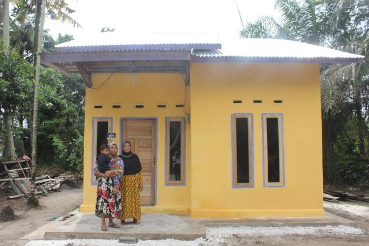 750 rumah tidak layak huni (RTLH) di Kabupaten Kampar, Provinsi Kepulauan Riau mendapatkan bantuan bedah rumah sebesar Rp 20 juta.
