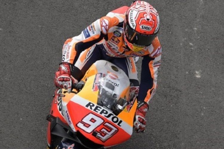 Pebalap Repsol Honda asal Spanyol, Marc Marquez, dalam sesi latihan bebas MotoGP pada GP Argentina di Autodromo Termas de Rio Hondo, 29 Maret 2019. 