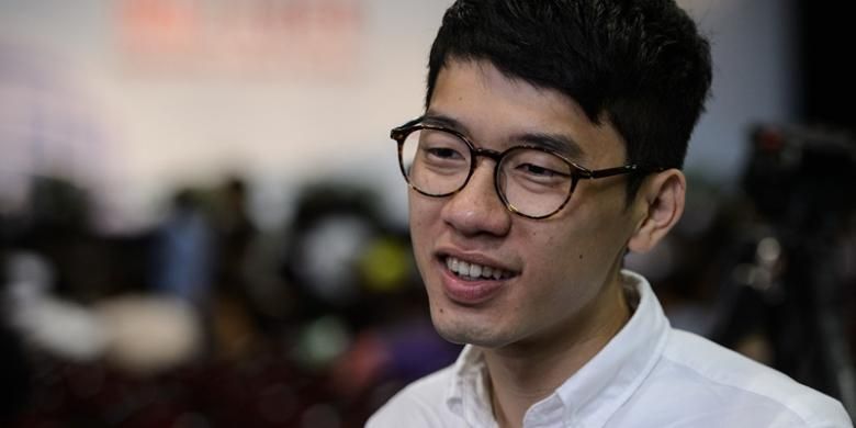 Nathan Law (23), tokoh mahasiswa dalam aksi Occupy Hongkong 2014, kini menjadi salah satu anggota parlemen negeri kota itu.