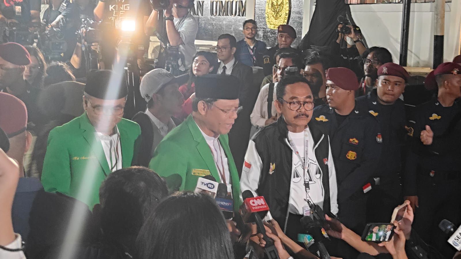 Pesan Plt Ketum PPP untuk Ganjar Jelang Debat Capres: Majukan Bangsa Indonesia