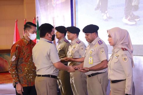 Seragam PNS ATR/BPN Pakai Baret dan Tongkat Komando, Ketua Komisi II: Yang Penting Kinerjanya...