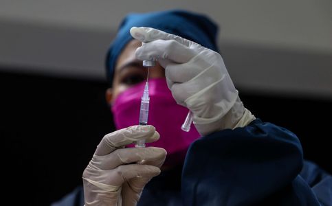 27 Deaths Not Related to Sinovac Vaccine: Indonesia Covid Task Force