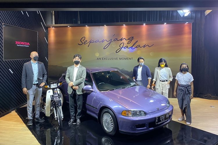 PT Honda Prospect Motor mempersembahkan film pendek berjudul ?Sepanjang Jalan? yang ditayangkan untuk pertama kalinya di Dreams Café, Senayan Park, Jakarta, Jumat (1/4/2022).