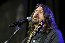 Terpukul karena Kematian Kurt Cobain, Dave Grohl Kabur ke Irlandia