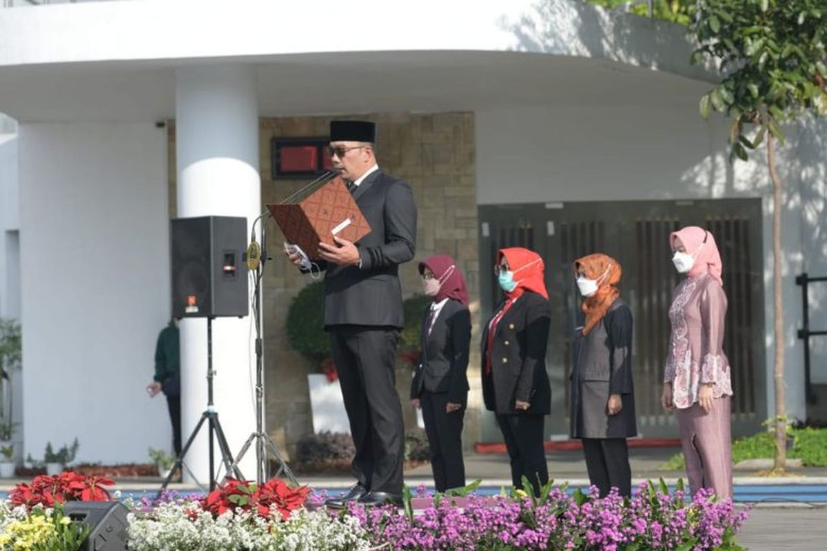 Gubernur Jawa Barat Ridwan Kamil memimpin upacara peringatan Hari Kesaktian Pancasila 2022. 