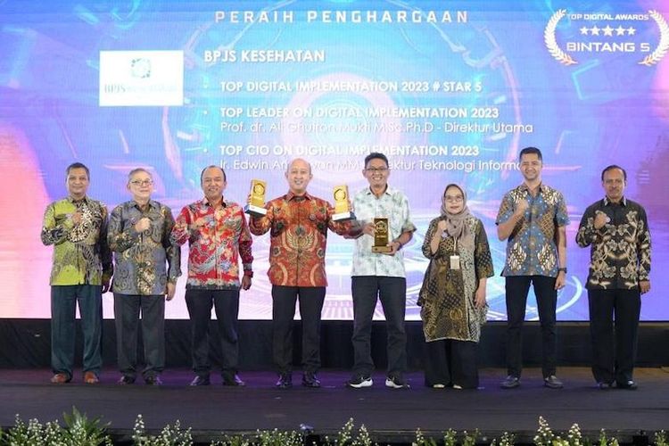 BPJS Kesehatan menerima penghargaan TOP DIGITAL Awards 2023, yang diselenggarakan oleh majalah IT Works pada Senin (4/12/2023) 