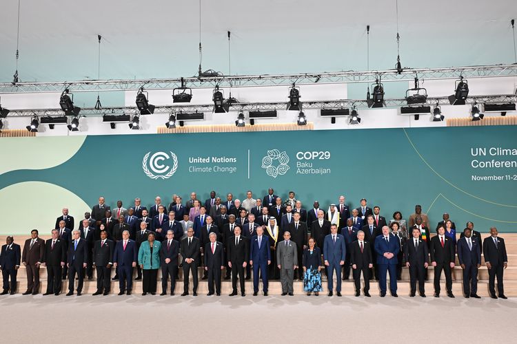 Potret sejumlah pemimpin dunia dalam KTT Iklim COP29 di Baku, Azerbaijan, Selasa (12/11/2024).
