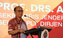 Sekjen Anwar: Kemenaker Punya Tanggung Jawab Besar Persiapkan SDM Unggul dan Berdaya Saing