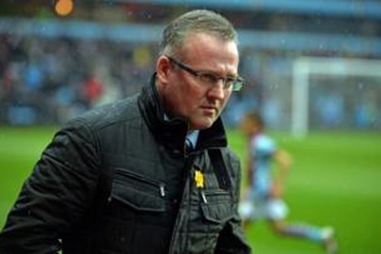 Manajer Aston Villa, Paul Lambert.
