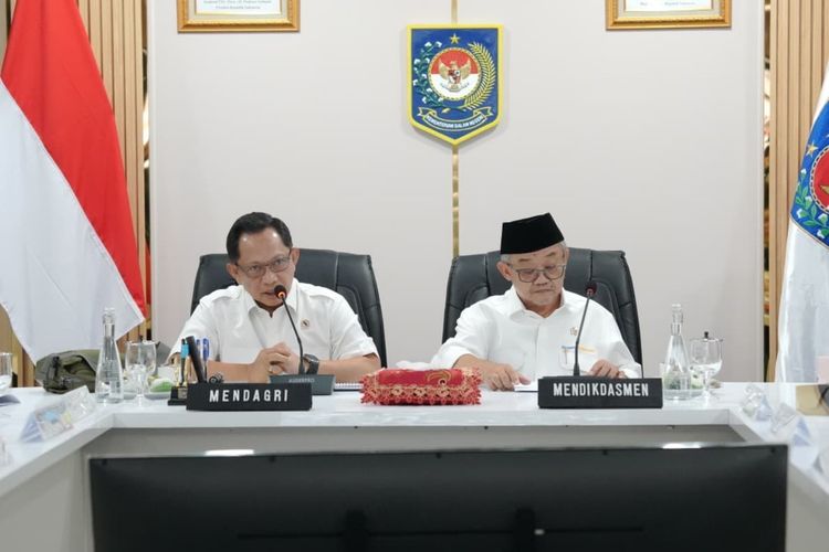 Kasatgas Tito Kawal Pemulihan Pendidikan Pascabencana Sumatera, 4.922 Sekolah Kembali Laksanakan Pembelajaran