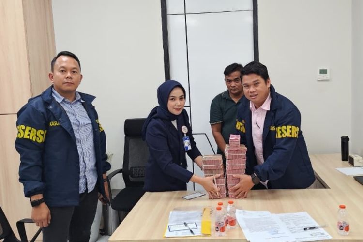 Pemodal dan Pemilik Toko Emas Hasil Tambang Ilegal Ditangkap di Riau, Transaksi Rp 1,5 M 