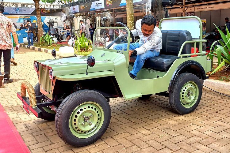 Gelis Mini Jeep