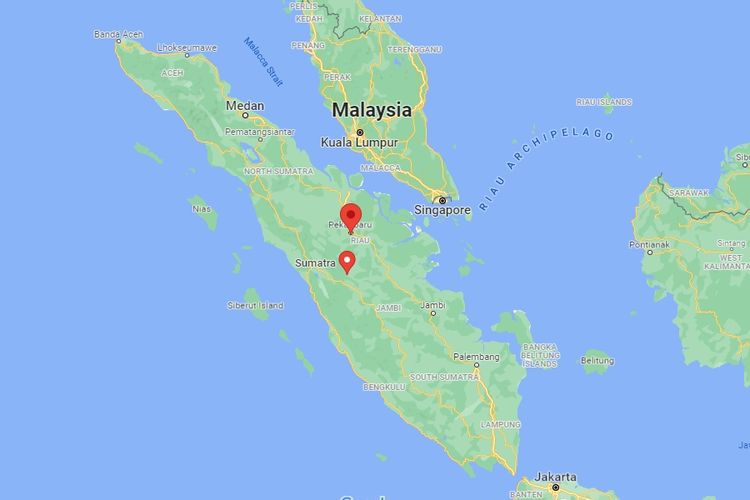 Pulau Sumatera adalah pulau terbesar ketiga di Indonesia.