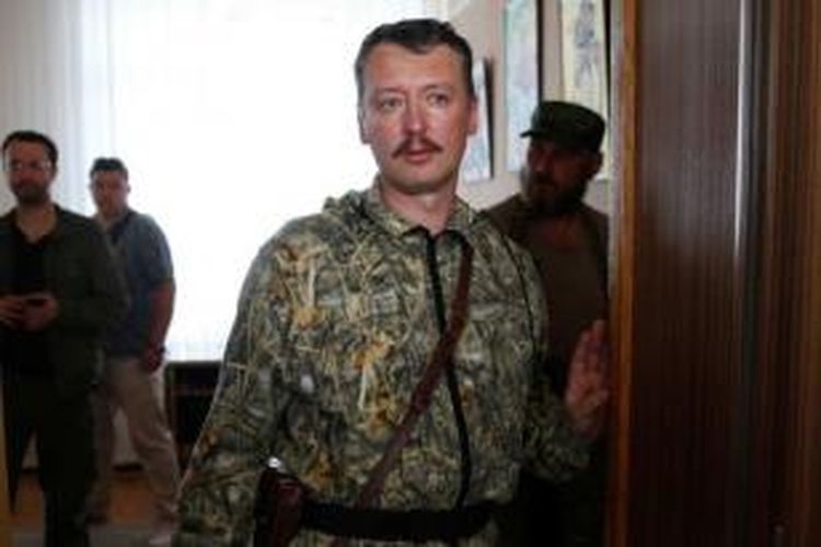 Igor Strelkov yang dikenal sebagai “Igor sang Pembuat Onar” muncul untuk mengklaim bertanggung jawab atas jatuhnya MH17. 