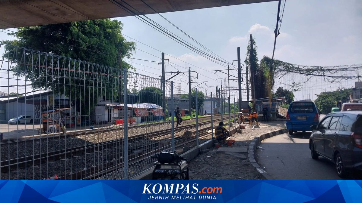 Mobil-Pejalan Kaki Kerap Tertabrak Kereta, Pelintasan Rel di Bogor Ditutup Pagar