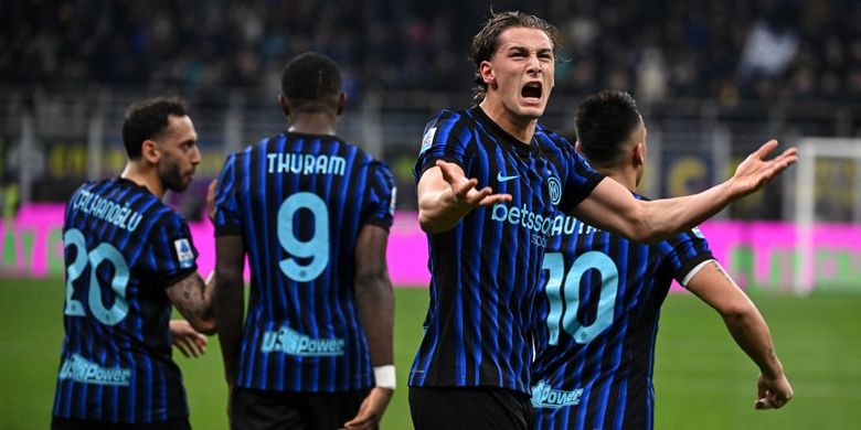 Penyerang Inter Milan, Pio Esposito, merayakan gol dalam laga akbar Serie A antara Inter Milan dan Juventus di Stadion Giuseppe Meazza pada 14 Februari 2026.