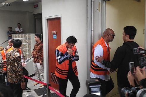 Bowo Sidik, Idrus Marham, dan Sejumlah Tahanan KPK Mencoblos Pakai Rompi Oranye