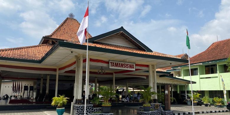 Taman Siswa Yogyakarta bakal dijadikan sekolah rakyat.