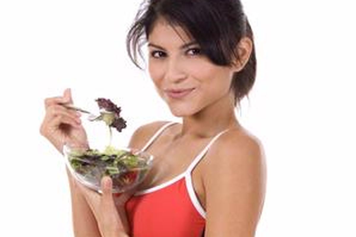 Makanlah dengan perlahan, manfaatnya banyak untuk kesehatan dan diet.  