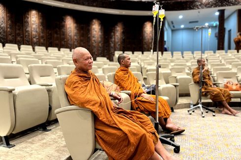 Pelepasan 40 Bhikku Thudong untuk Waisak 2024 Digelar di TMII