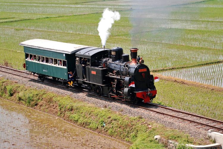 Jadwal kereta uap wisata KA baru Klinthing tersedia satu kali sebulan mulai Juli hingga Desember 2025. Keberangkatan KA baru Klinthing ini dimulai pukul 13.30 WIB. 