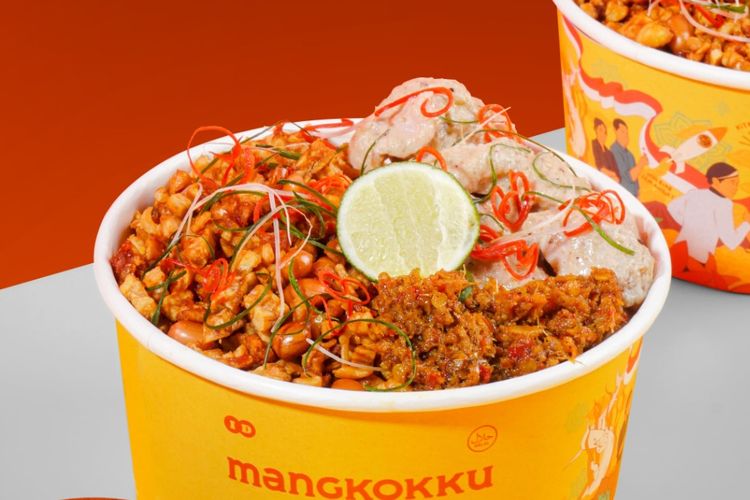 Menu baru collaBOWLation yang merupakan hasil dari kolaborasi tiga chef ternama di Indonesia, yaitu Chef Arnold Poernomo, Chef Juna Rorimpandey, dan Chef Renatta Moeloek. 