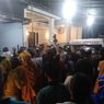Isak Tangis Sambut Kedatangan Jenazah Chacha Sherly di Rumah Duka