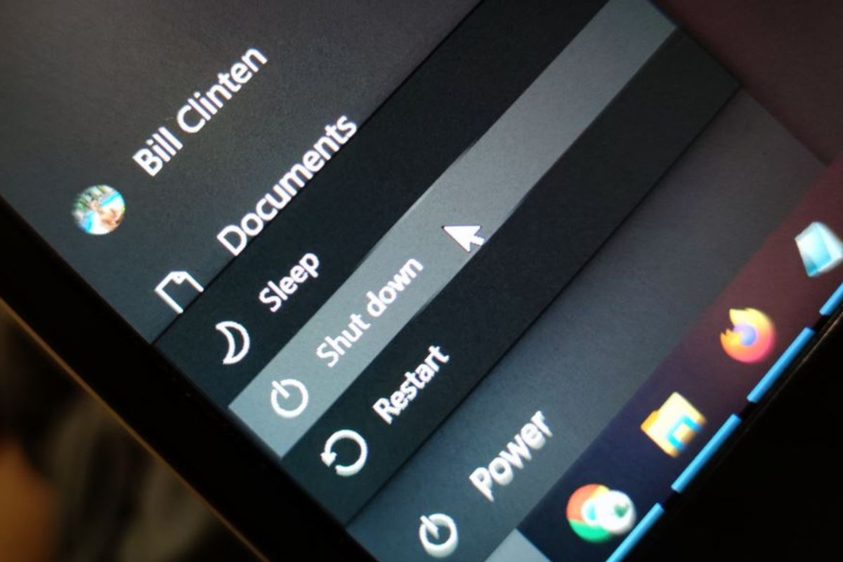 Ilustrasi tombol Shut down di menu Start Windows 10.