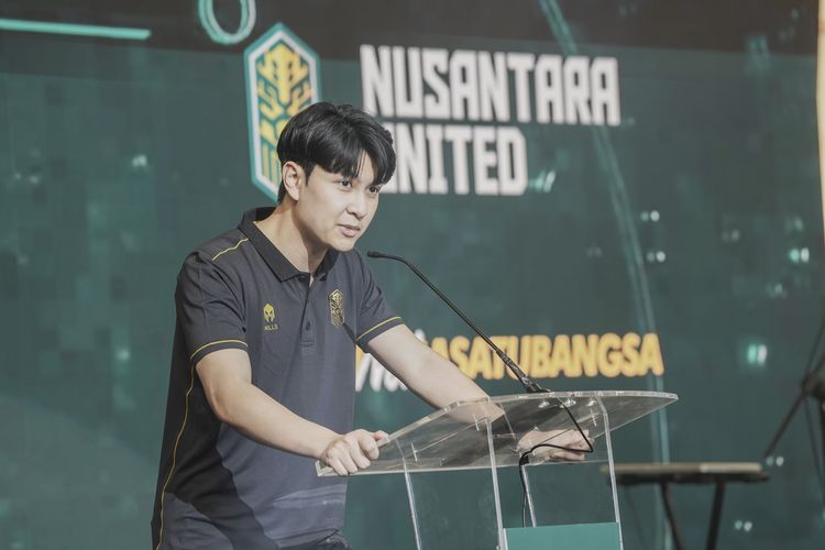 Komisaris Utama Nusantara United FC, Gamma Thohir, berbicara kepada media di acara launching jersey klub Liga 2 tersebut di Jakarta Selatan pada Selasa (15/8/2023).