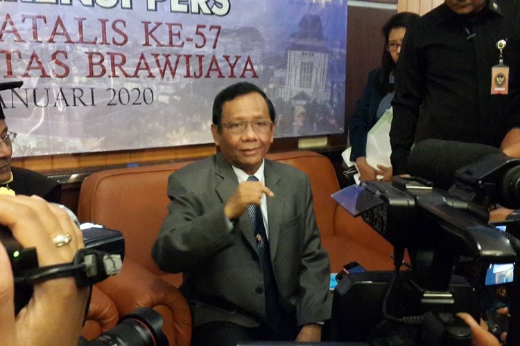 Menteri Koordinator bidang Politik, Hukum dan Keamanan, Mahfud MD saat menghadiri Dies Natalis Universitas Brawijaya ke-57, Minggu (5/1/2020)