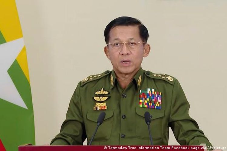 Inggris mengatakan Min Aung Hlaing bertanggung jawab atas pelanggaran HAM serius yang dilakukan oleh pasukan keamanan Myanmar.