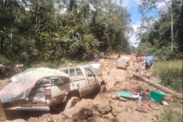 Protes Jalan Rusak, Warga Perbatasan RI-Malaysia di Krayan Nunukan Tolak Merayakan HUT RI