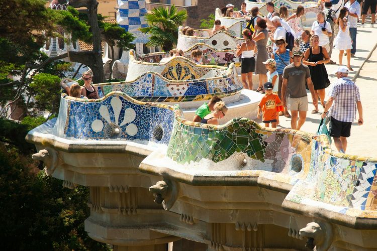 Ilustrasi Taman Guell di Barcelona, Spanyol.