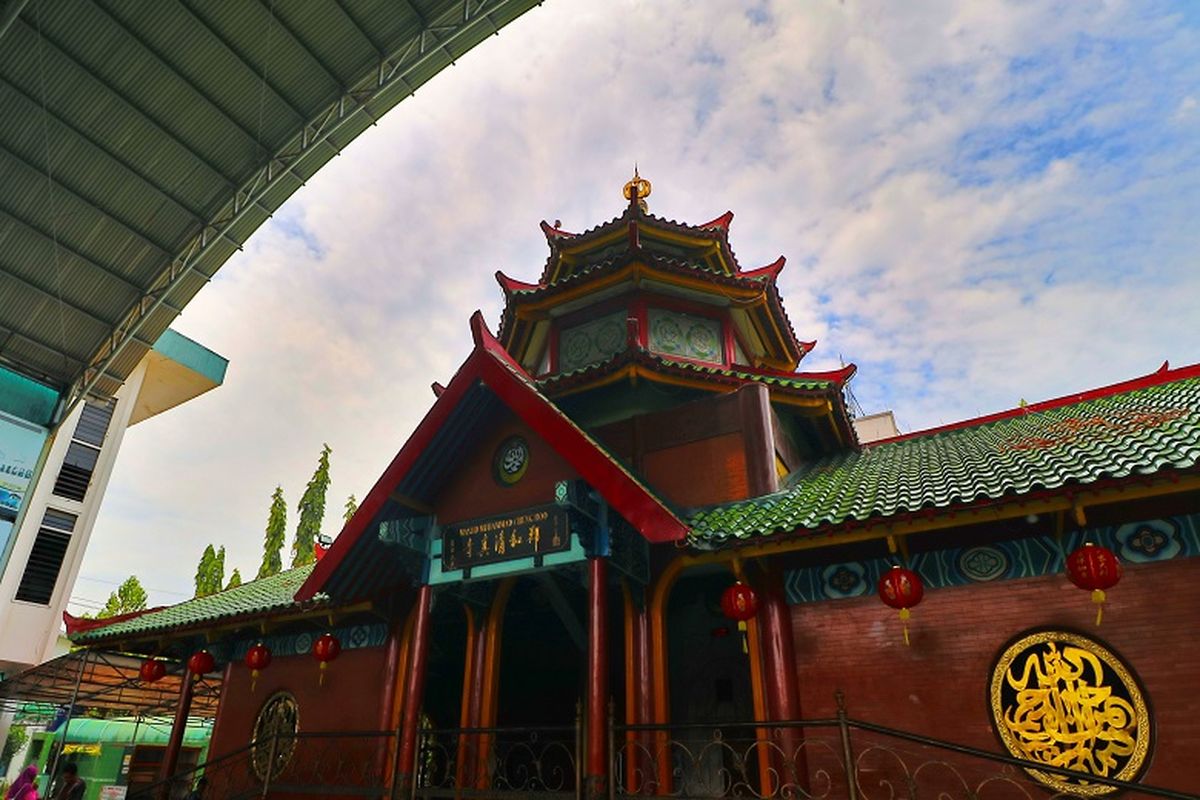 Ilustrasi Masjid Cheng Hoo, Surabaya