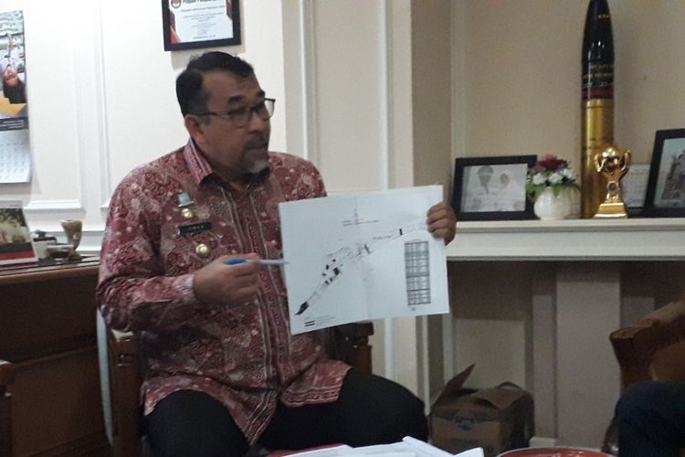 Bupati Kabupaten Administratif Kepulauan Seribu saat ditemui di kantornya, Kamis (24/5/2018).