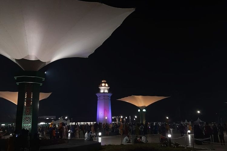 Kawasan Masjid Banten Lama. 