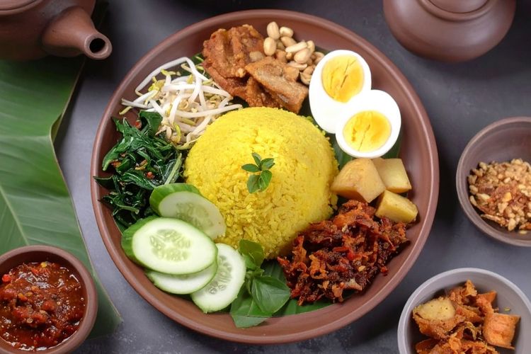 Resep Nasi Kuning Pakai Rice Cooker, Pulen dan Harum Tanpa Ribet