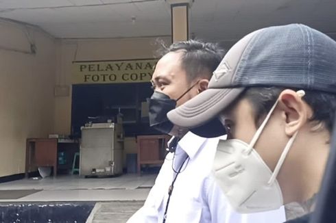 Mantan Suami Sebut Wanda Hamidah Dua Kali Lakukan Perusakan