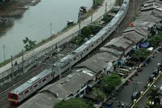 Kenapa Pemprov DKI Ingin Ada Kereta Transjakarta? 