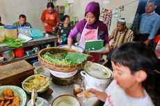 Asal Usul Pecel, Makanan untuk Semua Kalangan yang Kaya Gizi