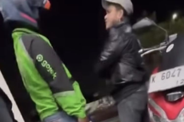 Pria Berjaket ''Polisi'' Tarik Paksa Kunci Motor di Tangsel Ternyata Bukan Anggota Polri